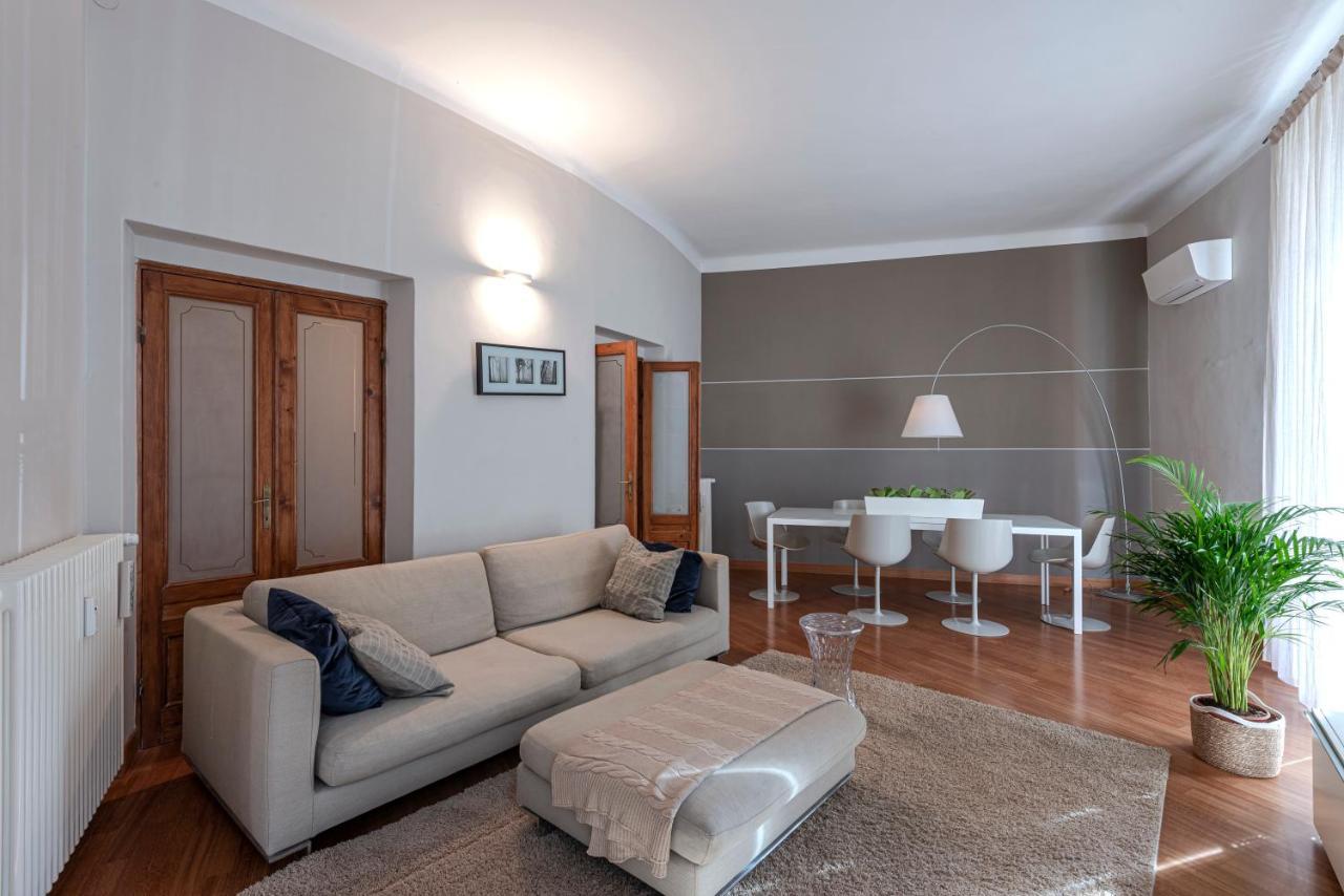 Poppy'S House Apartment ลาสเปเซีย ภายนอก รูปภาพ